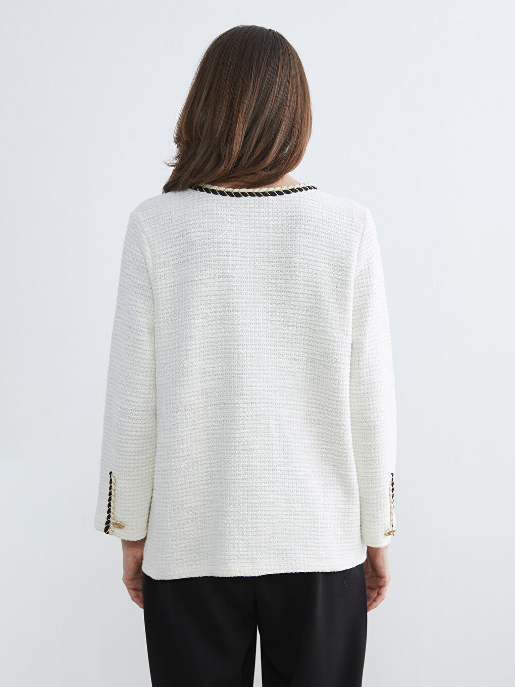 Ekru Bisiklet Yaka Dokulu Kadın Hırka-3