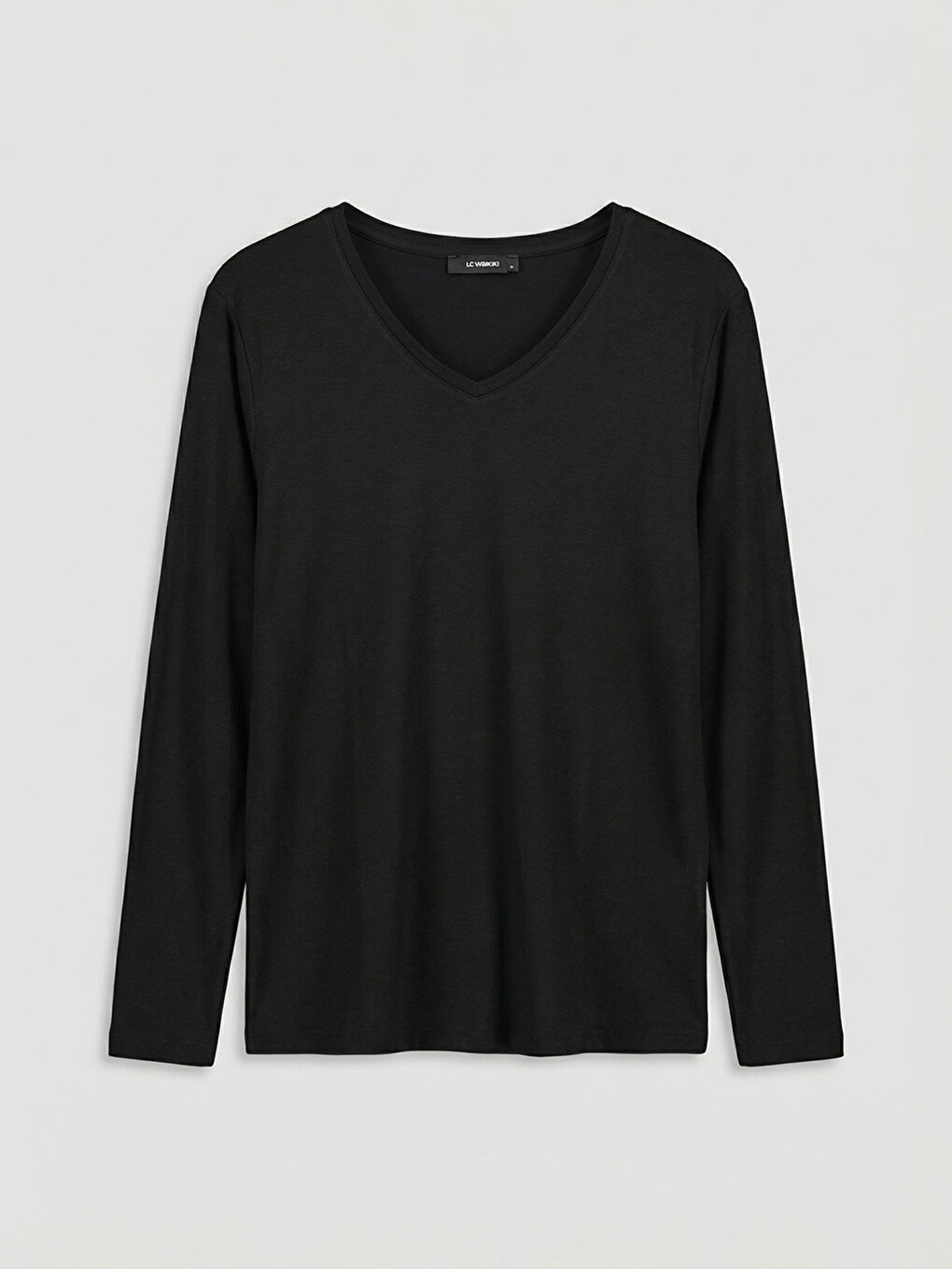 Siyah V Yaka Kadın Tişört-4