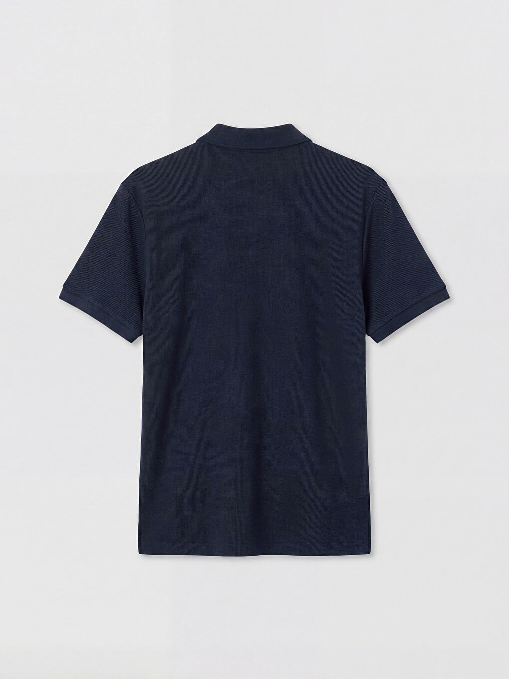 მამაკაცები მუქი ლურჯი მაისურები და ზედები-3