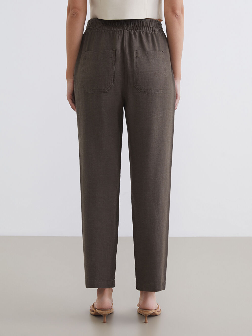 Haki Beli Lastikli Keten Karışımlı Kadın Pantolon-3