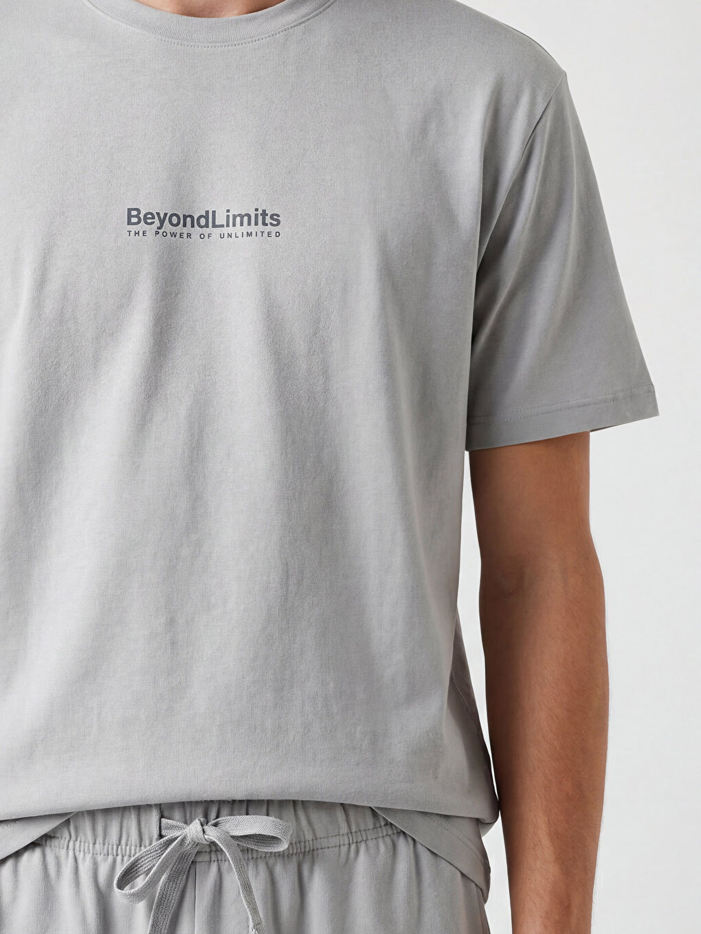 طقم بيجامة قصيرة مطبوعة للرجال-6