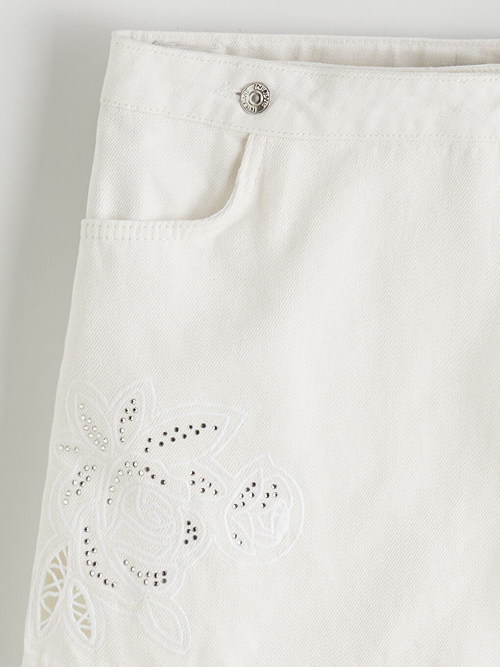 شورت خارجي بيج فاتح / ايكرو فتاة-2