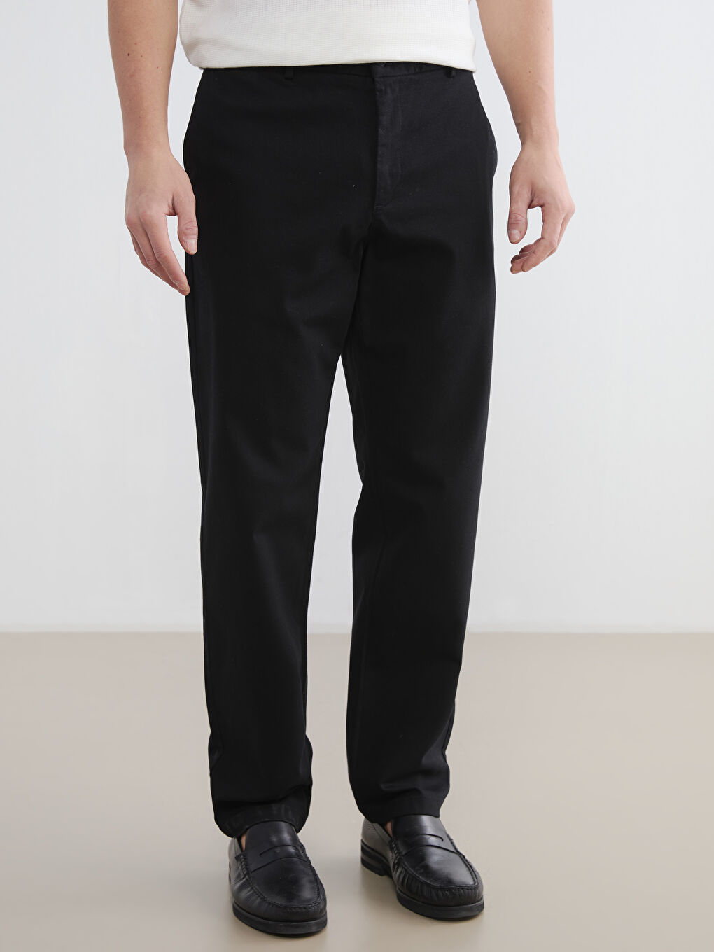 Siyah Standart Kalıp Armürlü Erkek Pantolon-2