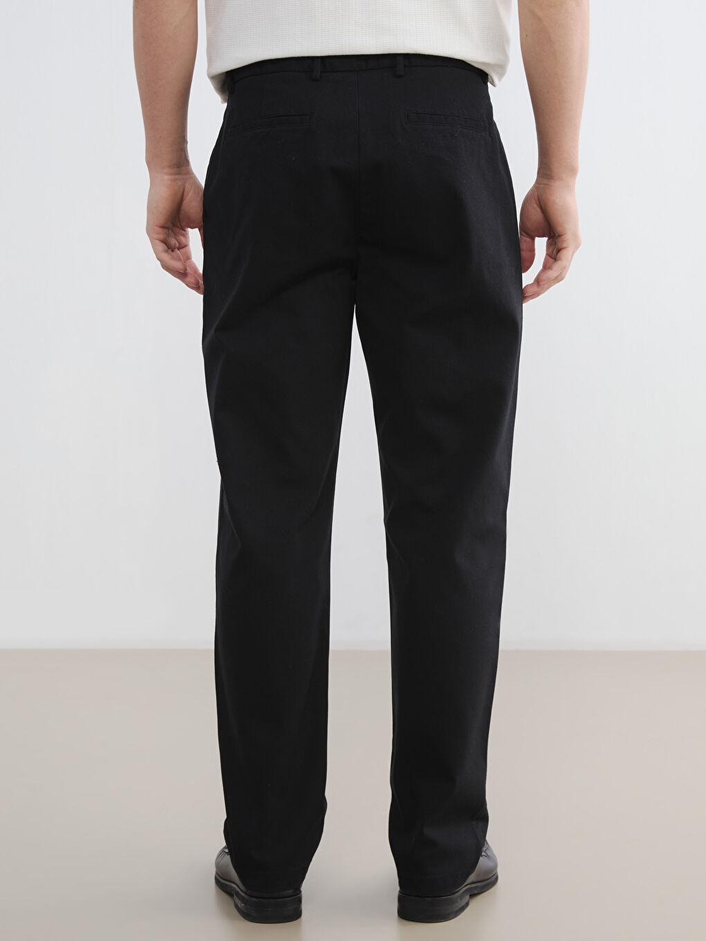 Siyah Standart Kalıp Armürlü Erkek Pantolon-4