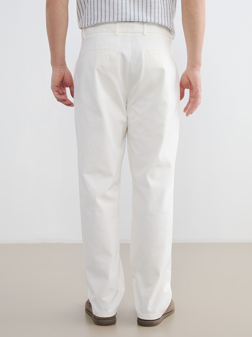 Standard Fit Textured Men's Trousers-3