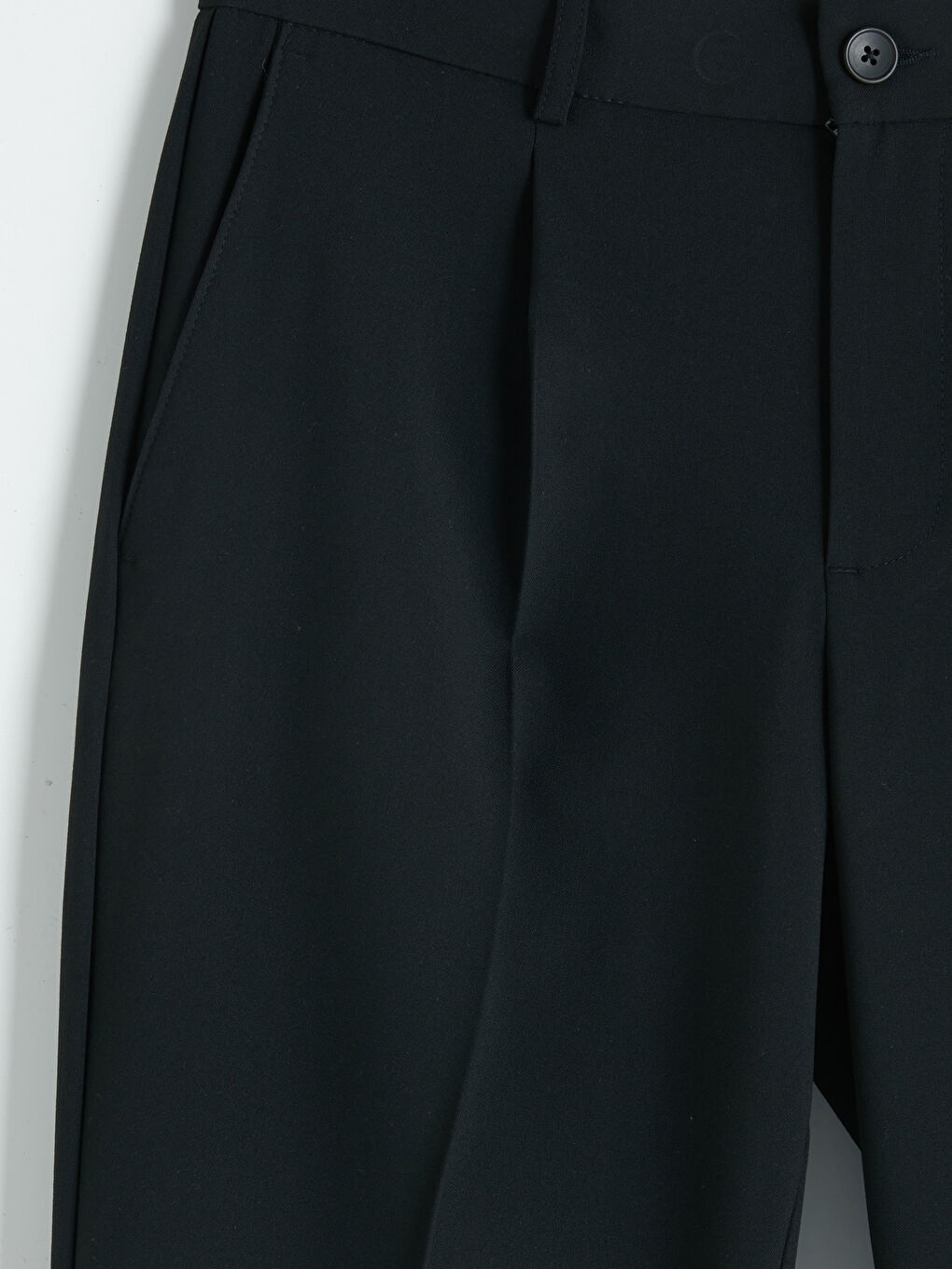 Siyah Regular Fit Erkek Pileli Kumaş Pantolon-6