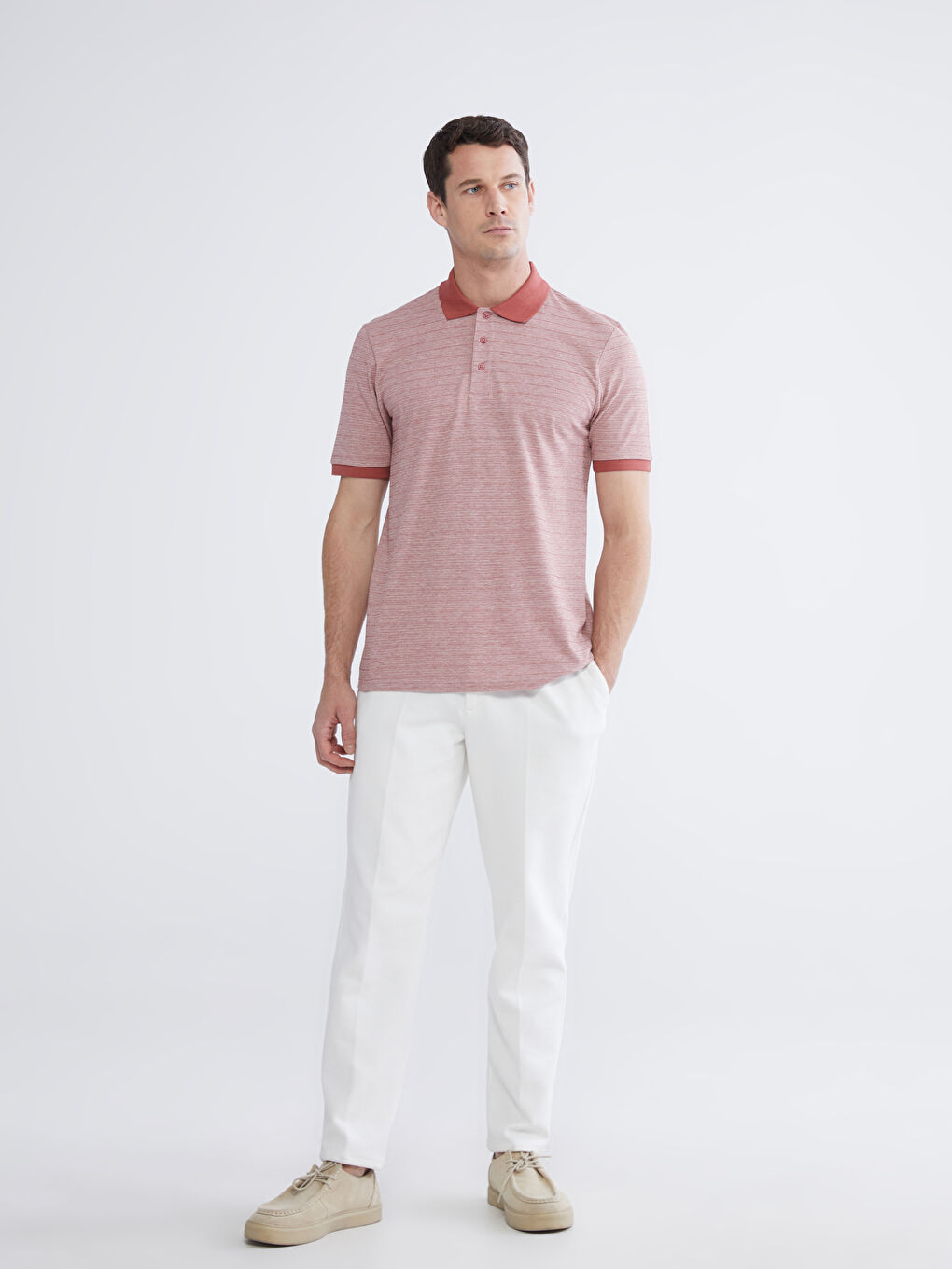 Мъжка раирана тениска с поло яка-1