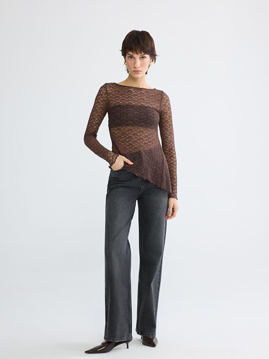 Crew Neck Lace Blouse-2