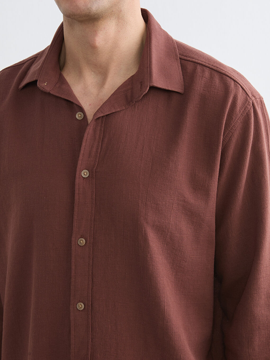 قميص بني رجل-2