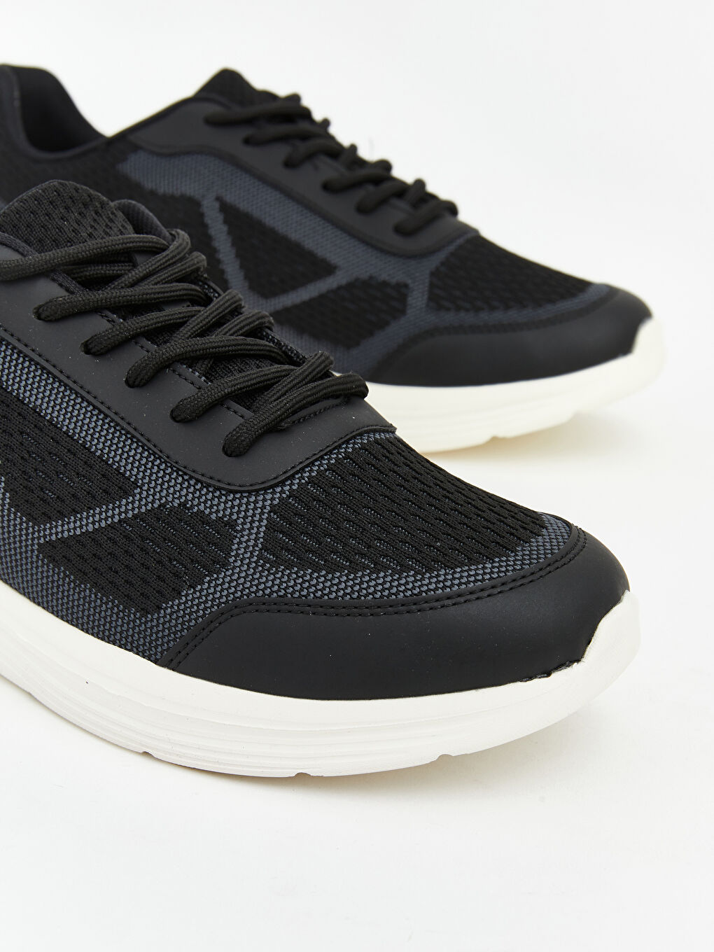 Siyah File Detaylı Erkek Spor Ayakkabı-2