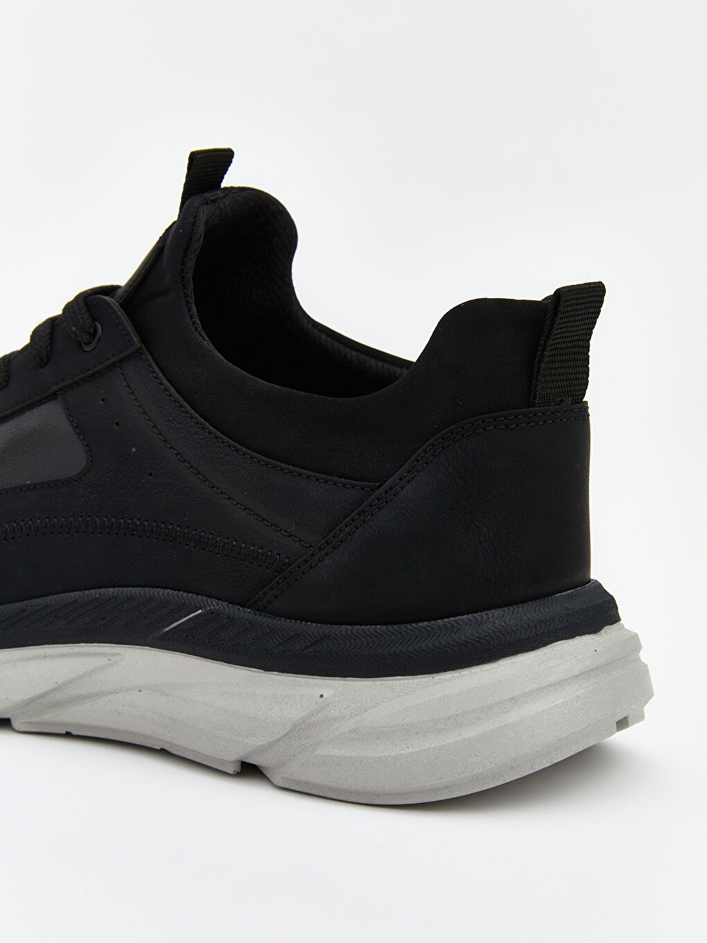 Siyah Bağcıklı Erkek Spor Ayakkabı-4