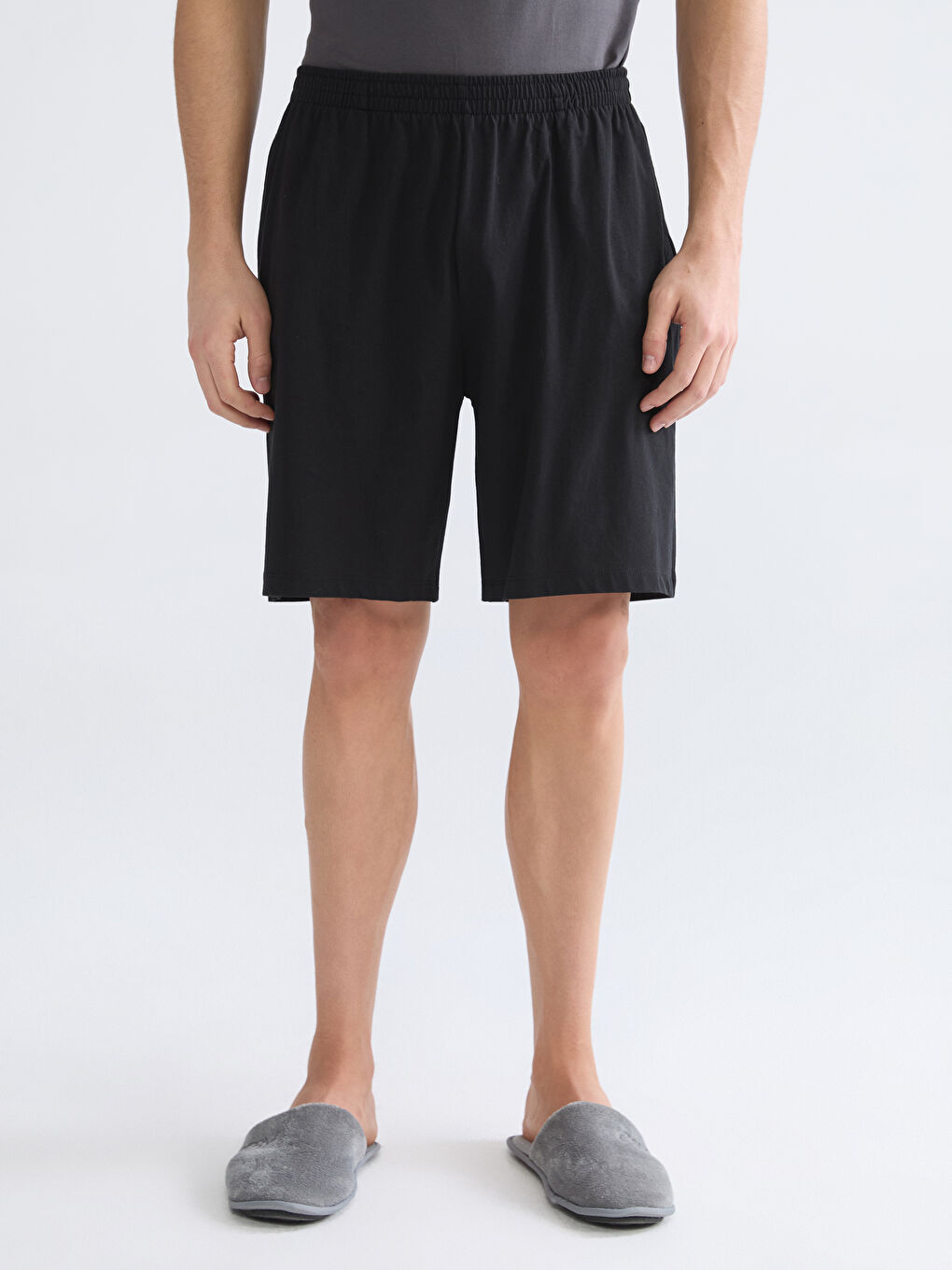 Siyah Standart Kalıp Erkek Pijama Alt Şort-1