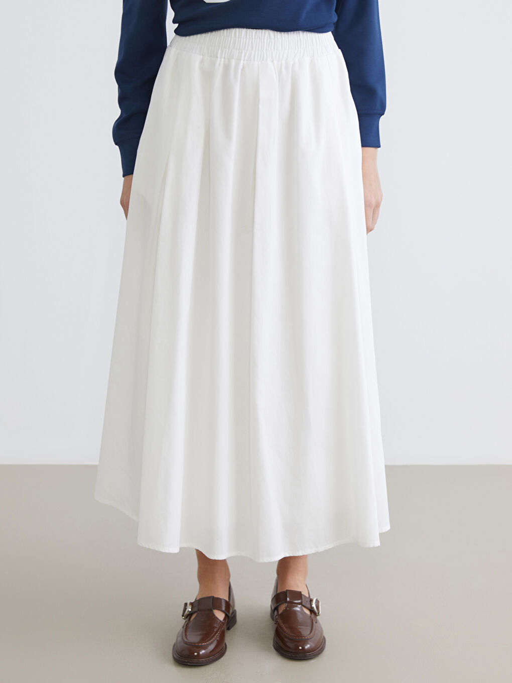 Elastic Waist Pleated Women's Skirt-1