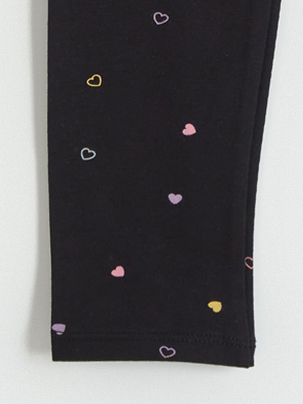 Siyah Kalp Baskılı Kız Çocuk Tayt-1