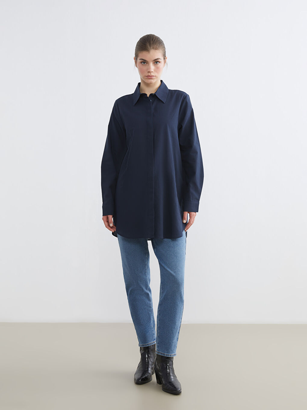 Lacivert Dokulu Kadın Gömlek Tunik-1