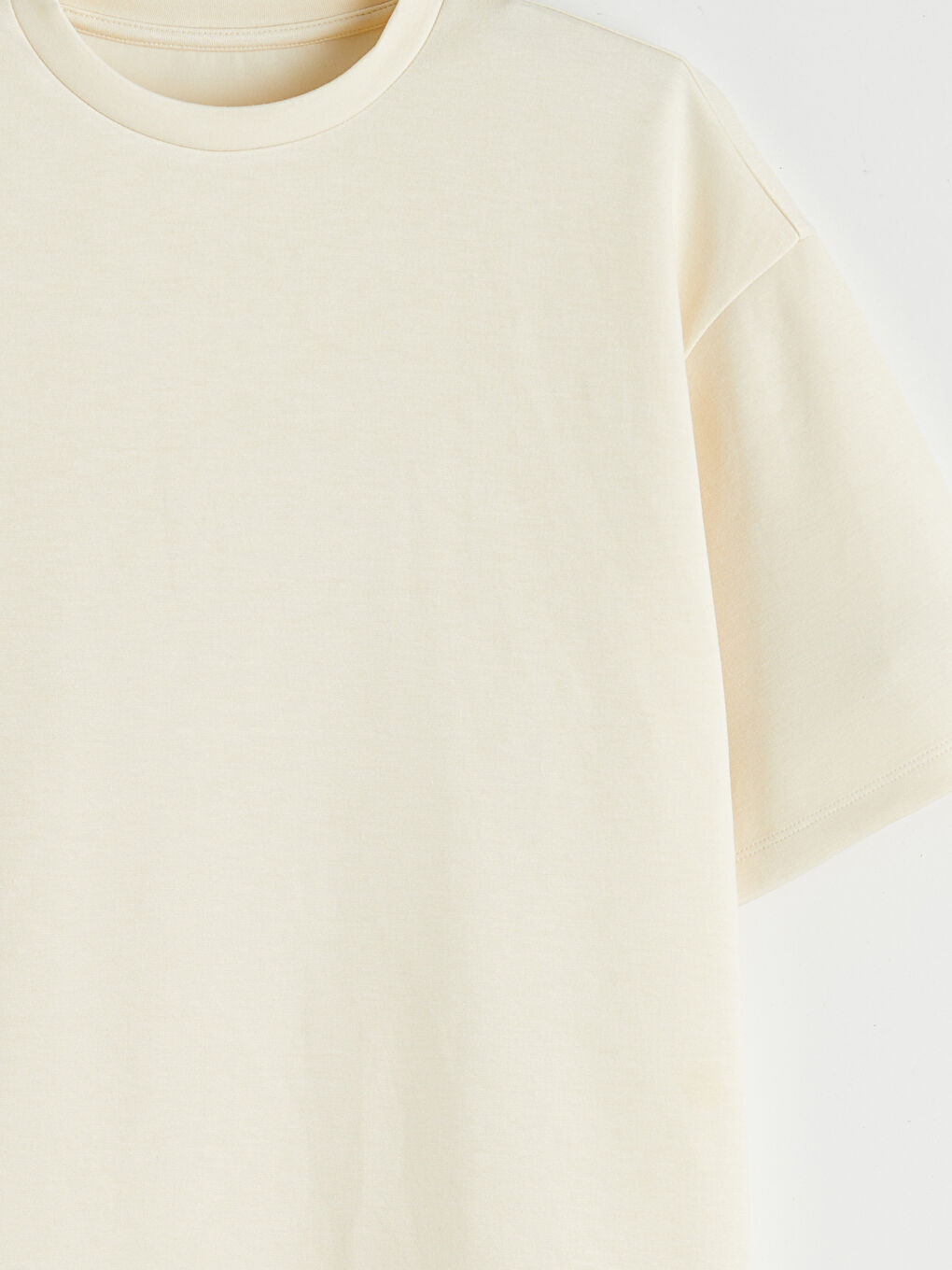 Bej Bisiklet Yaka Kız Çocuk Soft Touch Tişört-3