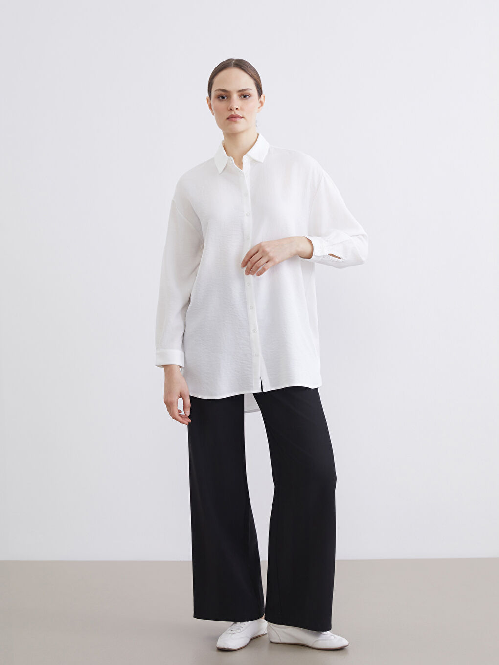 Beyaz Loose Fit Kadın Gömlek Tunik-1