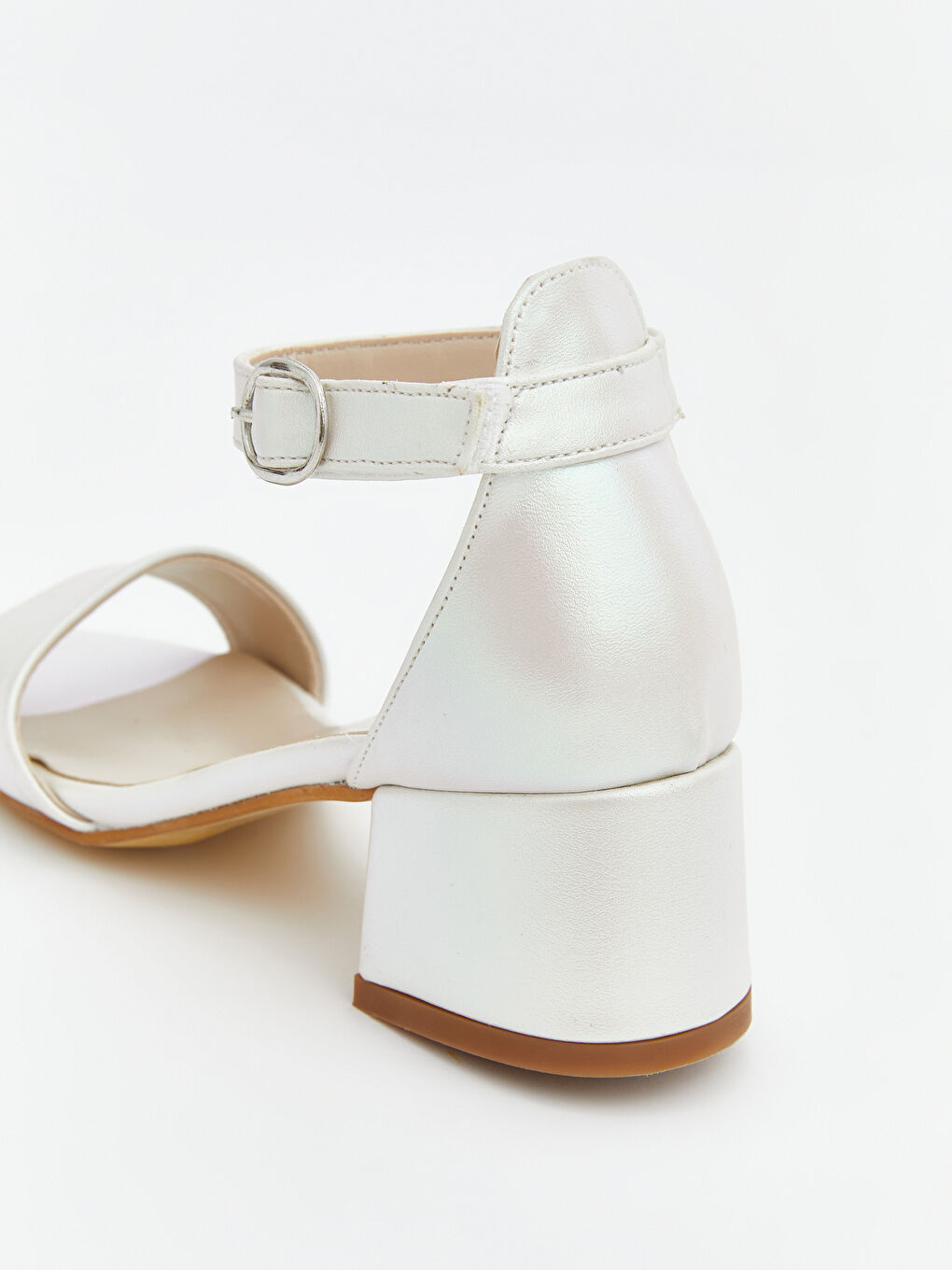 Beyaz Deri Görünümlü Kız Çocuk Topuklu Ayakkabı-4