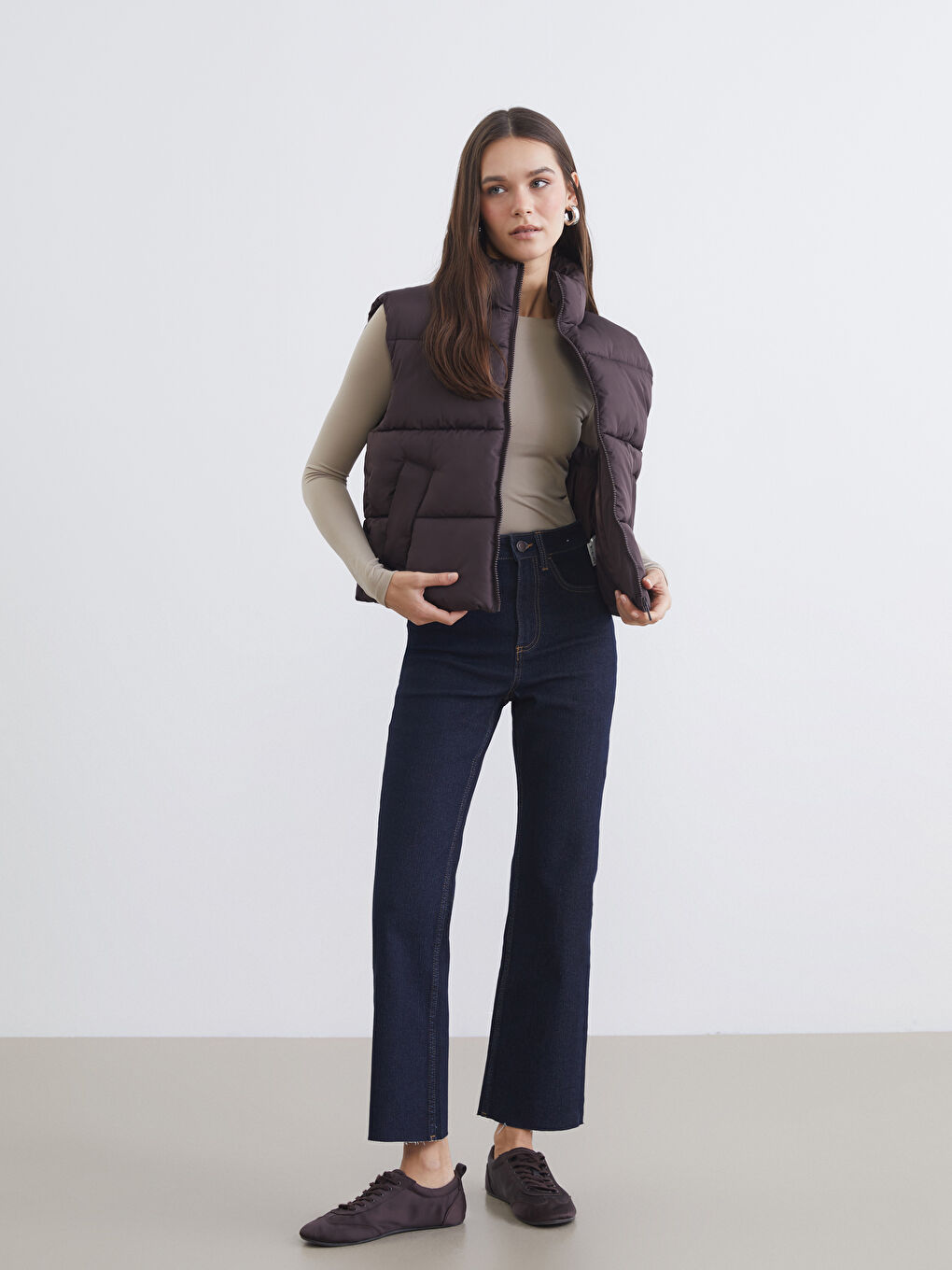 Mock Neck Women's Puffer Gilet-1