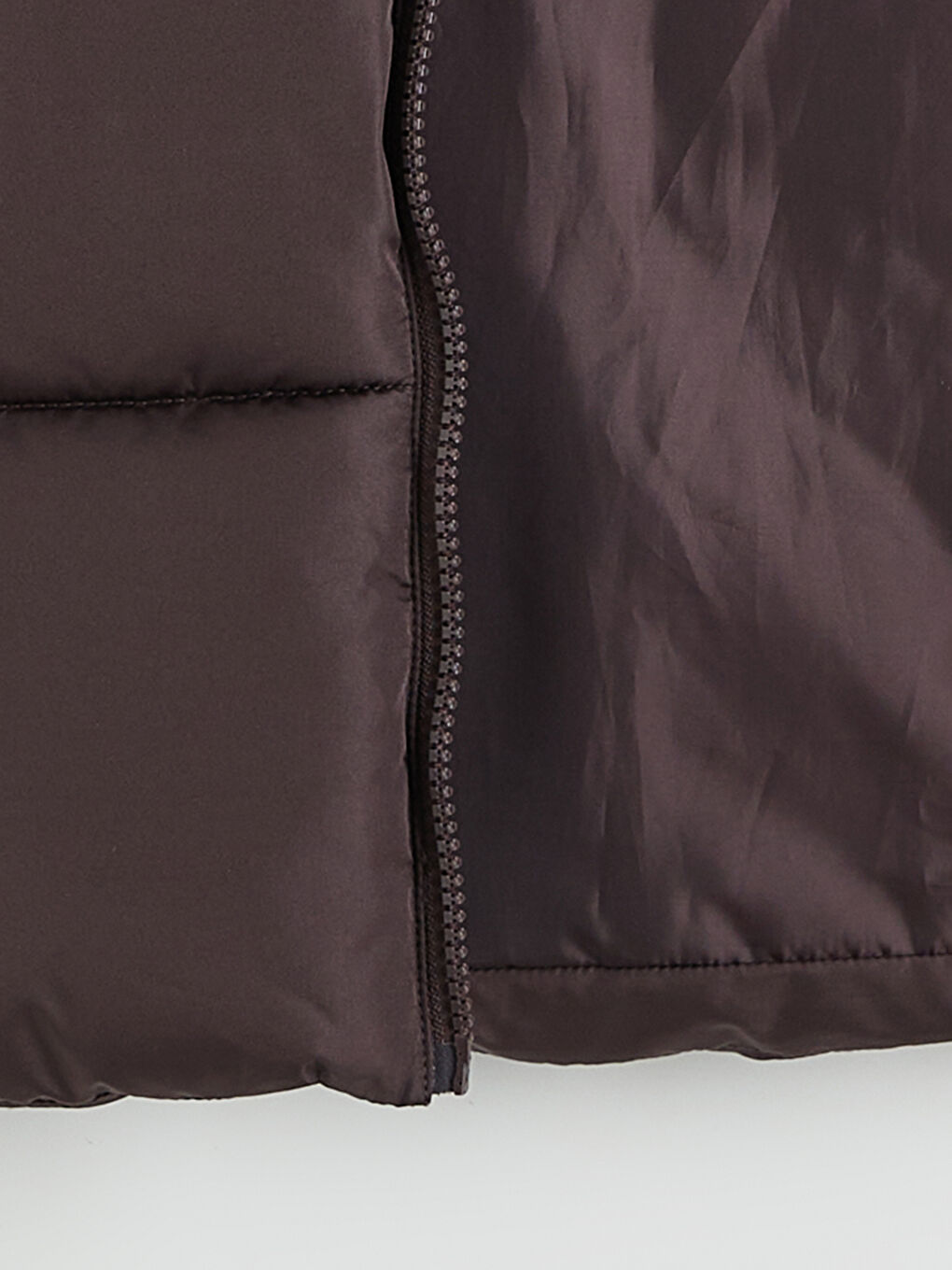 Mock Neck Women's Puffer Gilet-7