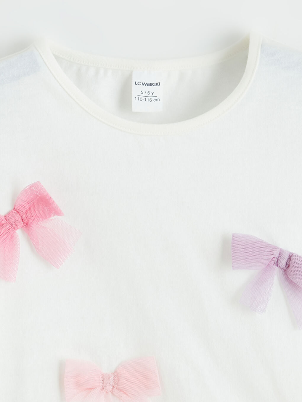 Ekru Kurdele Nakışlı Kız Çocuk Tişört-1