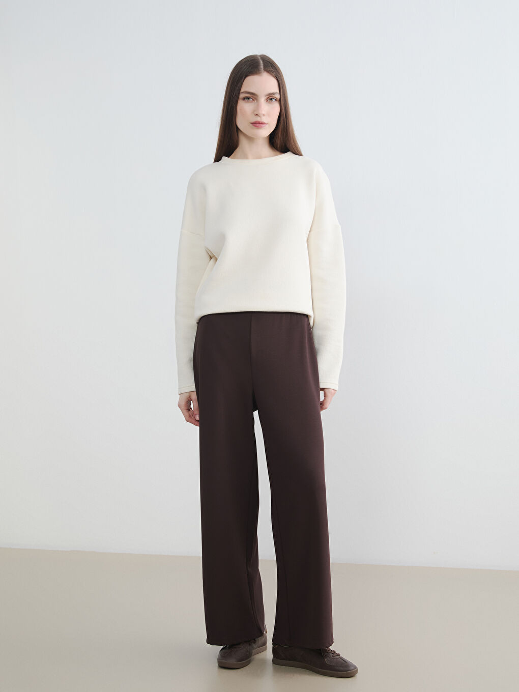 Woman BROWN Trousers