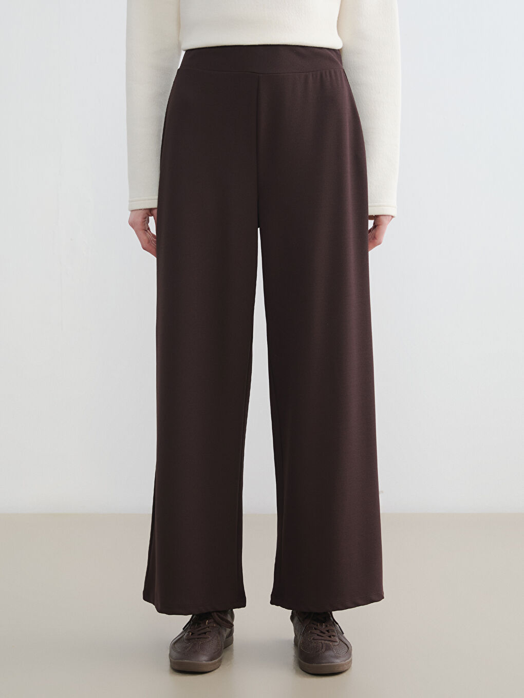 Woman BROWN Trousers-1