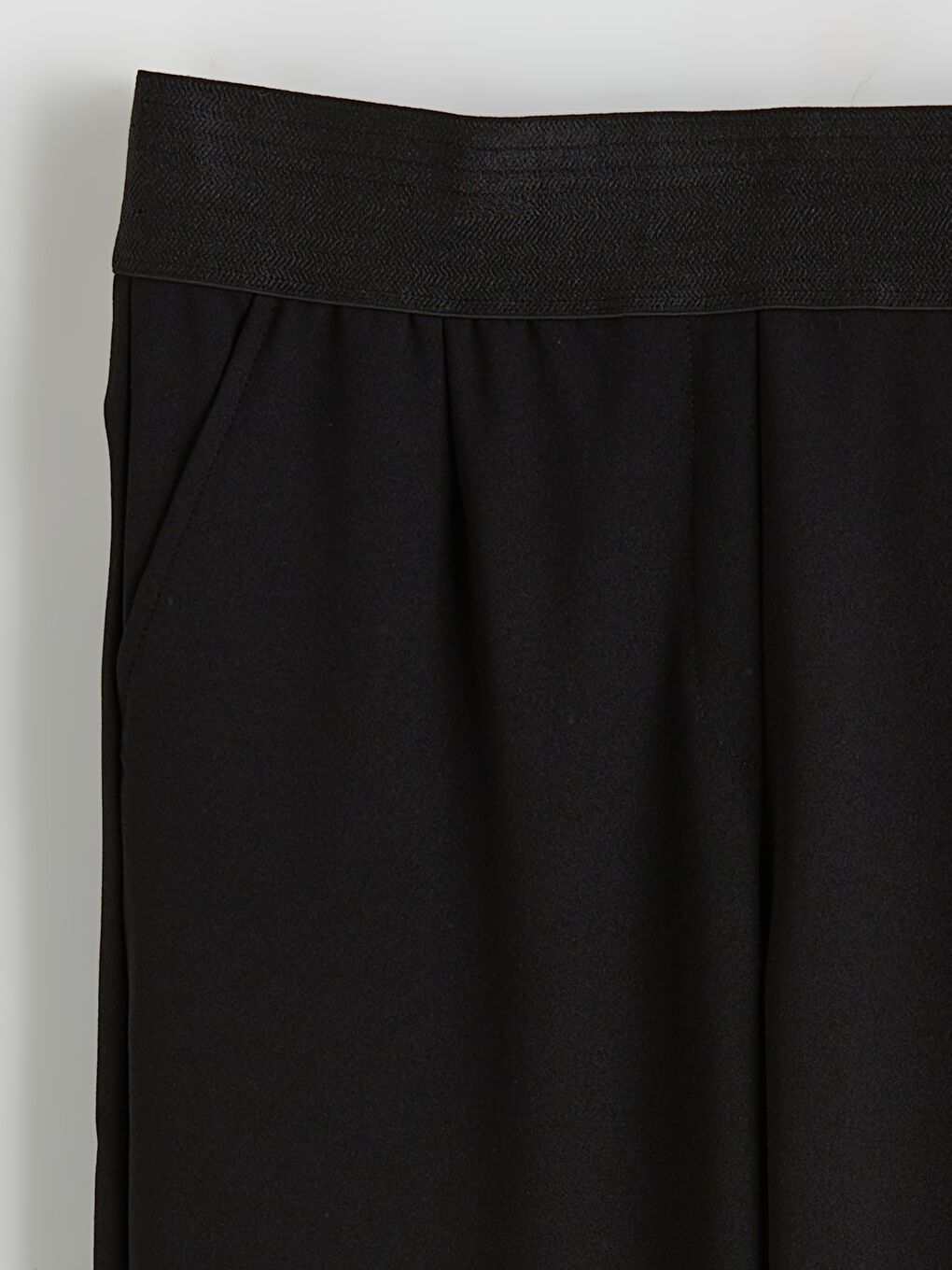 Siyah Beli Lastikli Krep Kadın Pantolon-1
