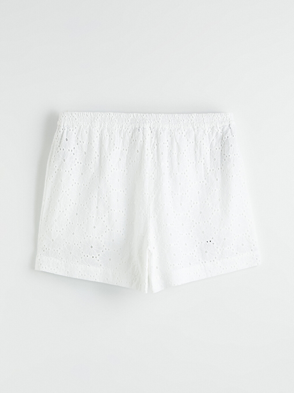 Elastic Waist Broderie Women's Shorts-6