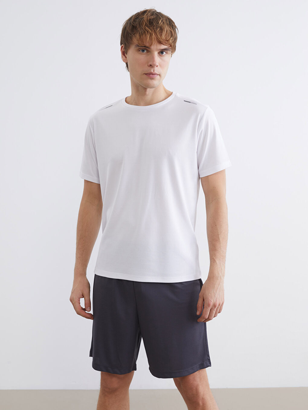 Men's crew neck sports t-shirt