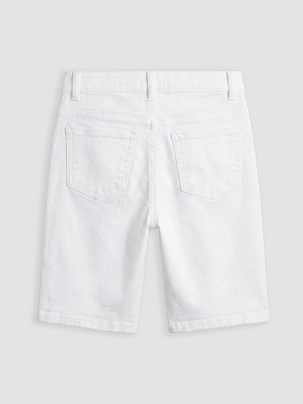 Beyaz Erkek Çocuk Şort-1