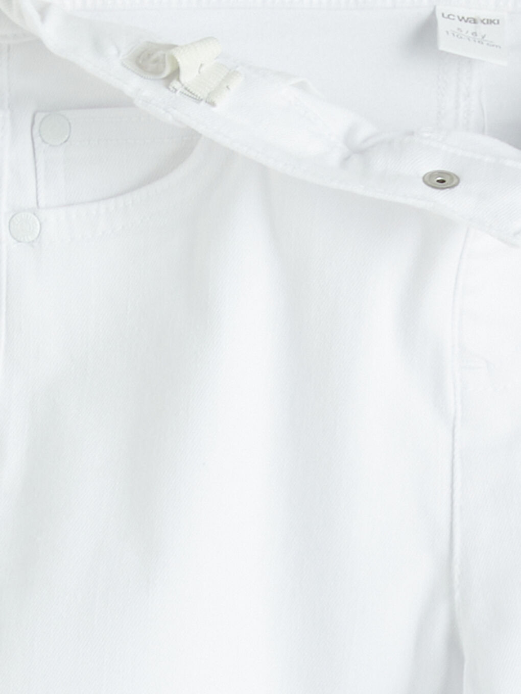 Beyaz Erkek Çocuk Şort-2