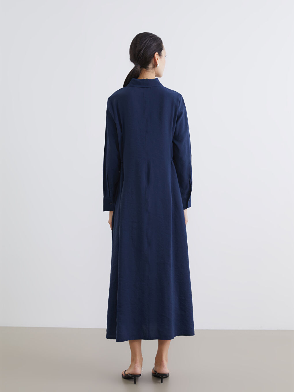 Lacivert Beli Bağlamalı Modal Karışımlı Gömlek Elbise-3