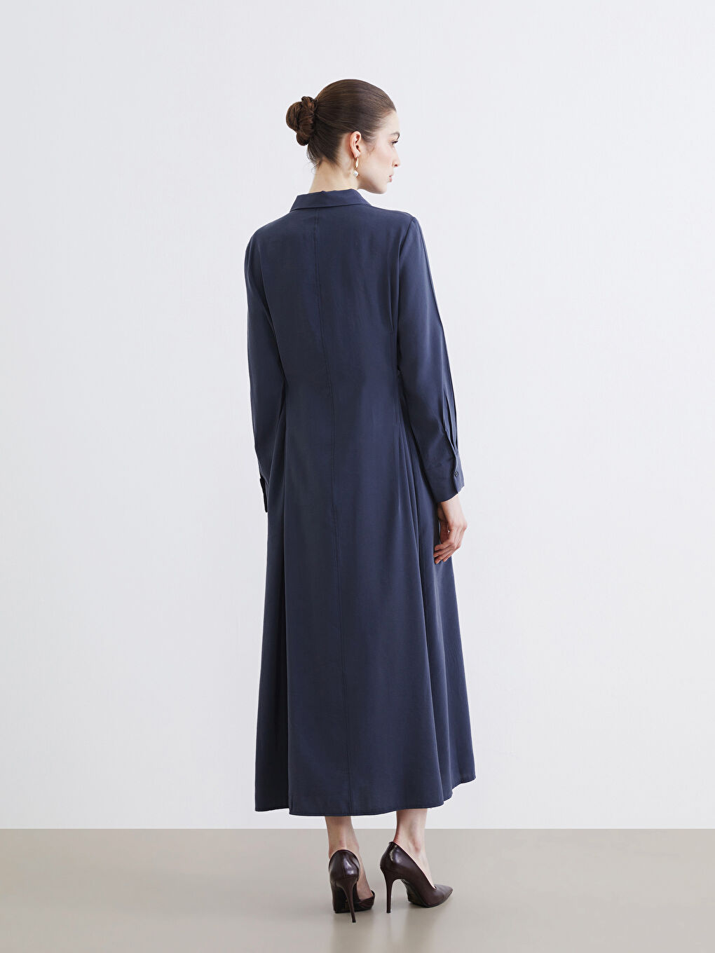 Gri Beli Bağlamalı Modal Karışımlı Gömlek Elbise-3