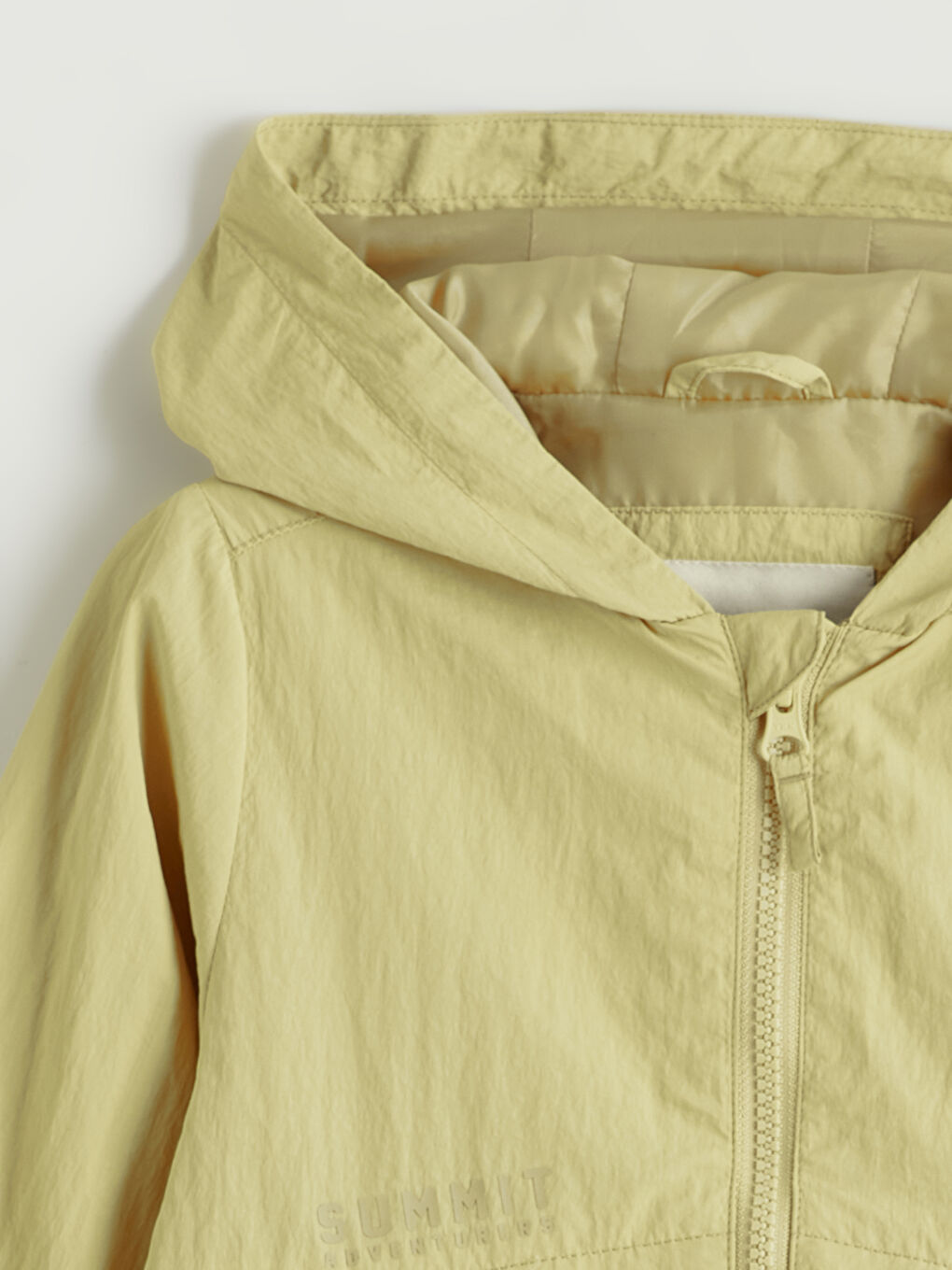 Sarı Kapüşonlu Erkek Çocuk Yağmurluk-2