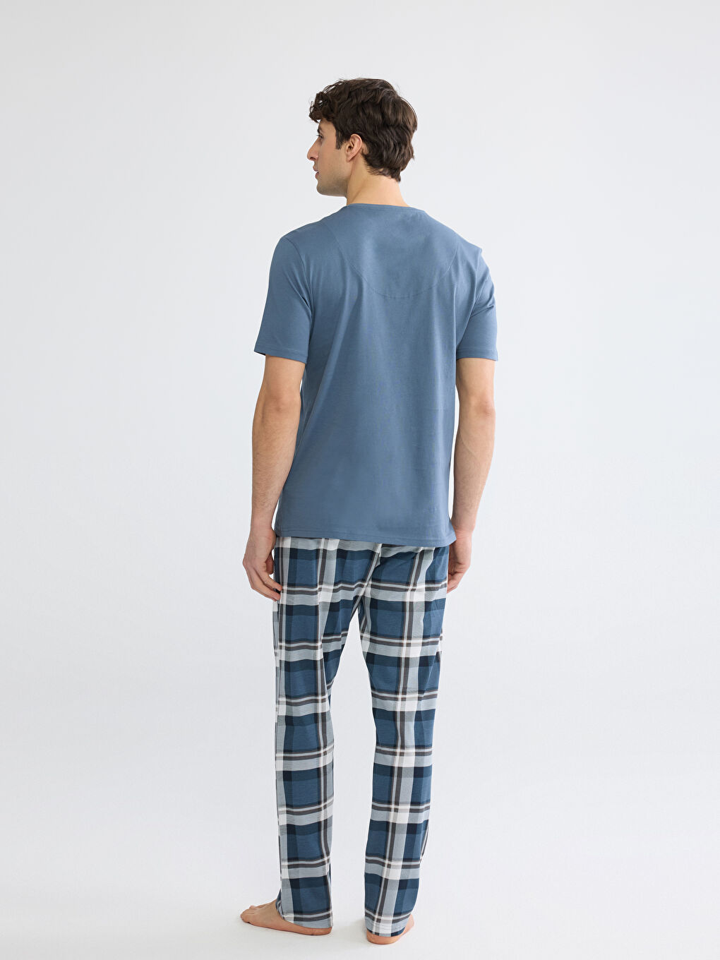 Regular Fit Plaid Men's Pyjamas Set-3