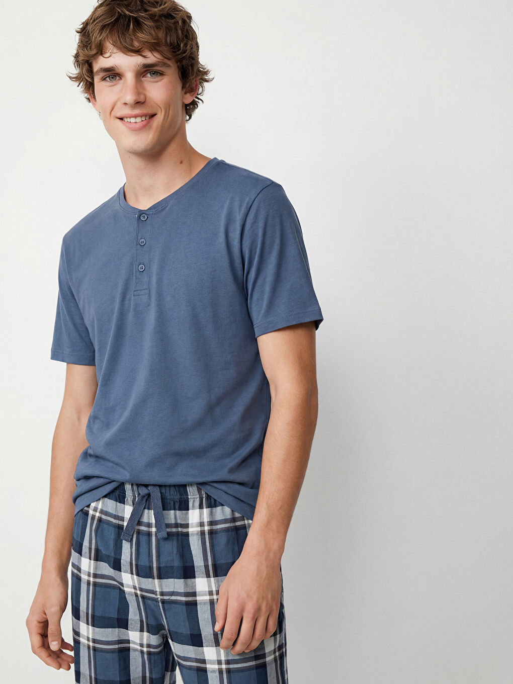 طقم بيجاما رجالي بقصة عادية بنقشة المربعات-2