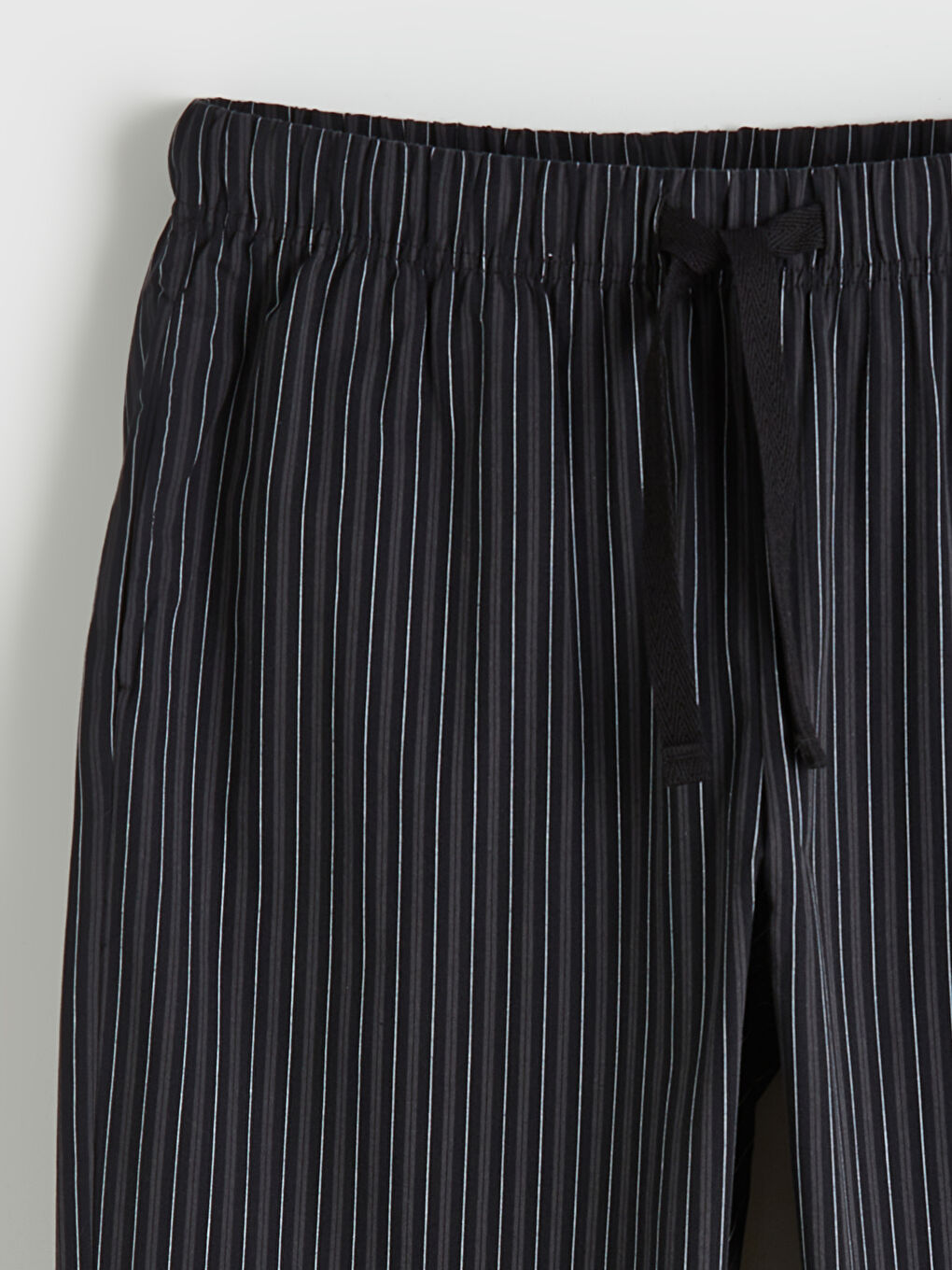 طقم بيجامة رجالي مخطط بياقة دائرية-7