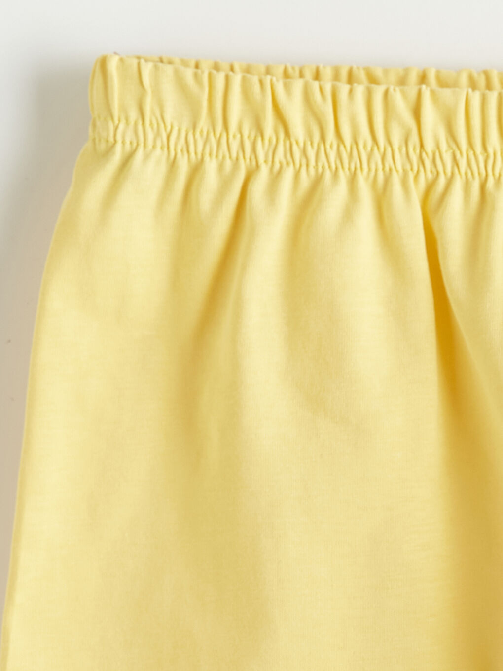 Sarı Baskılı Kız Çocuk Şortlu Pijama Takımı-5