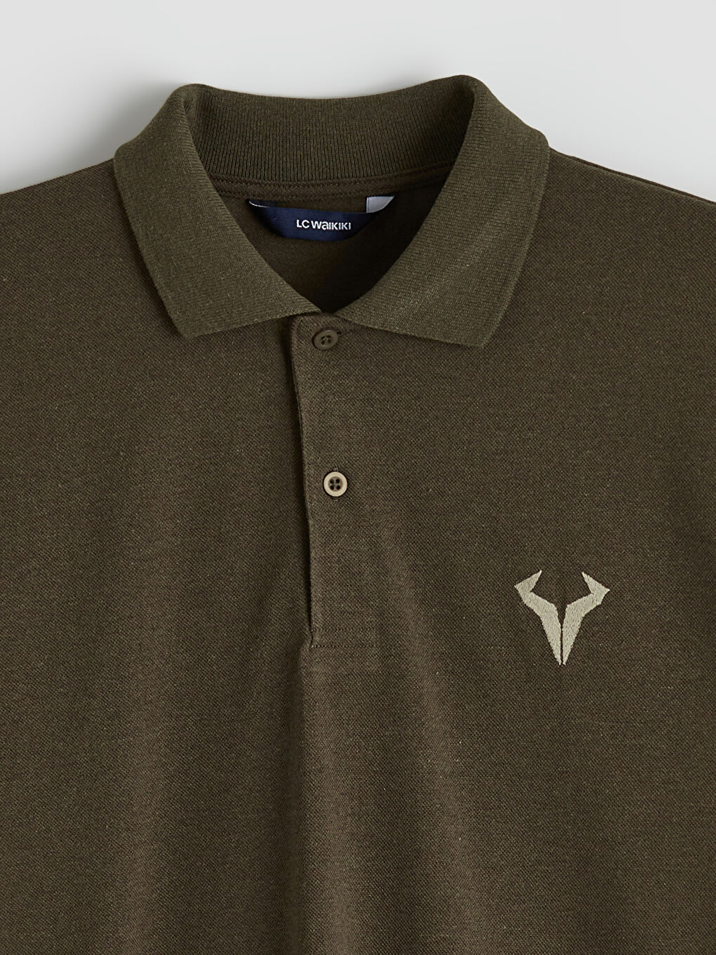 Haki Polo Yaka Nakışlı Pike Erkek Tişört-1