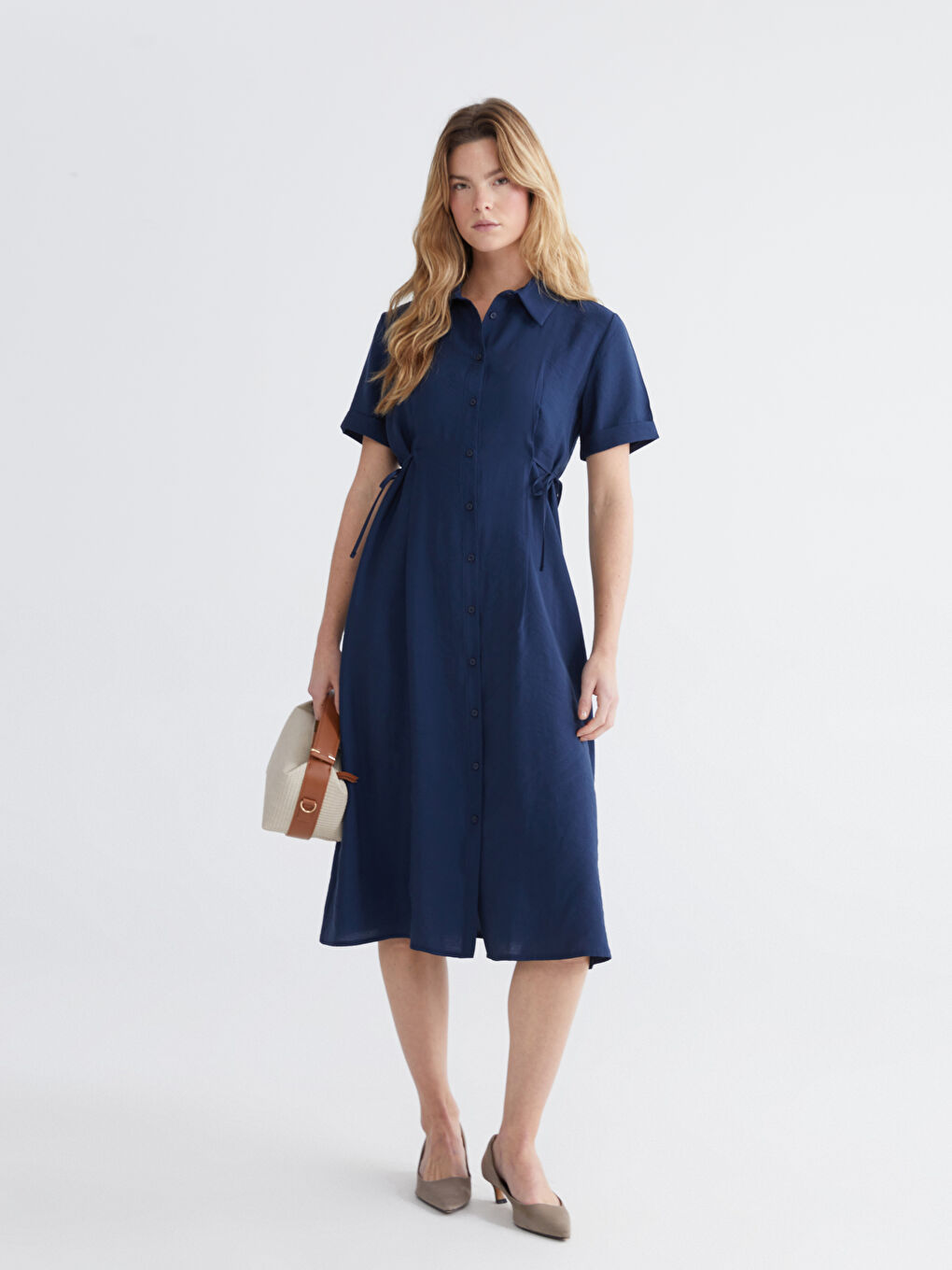 Lacivert Belden Oturtmalı Büzgülü Gömlek Elbise