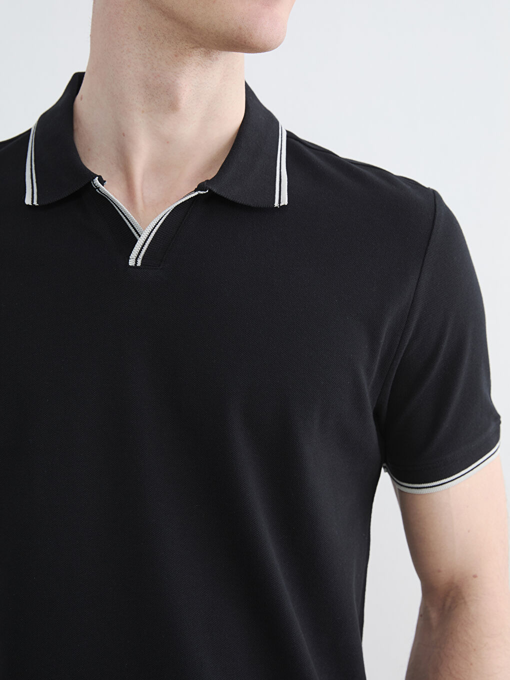 Siyah Polo Yaka Pike Erkek Tişört-2