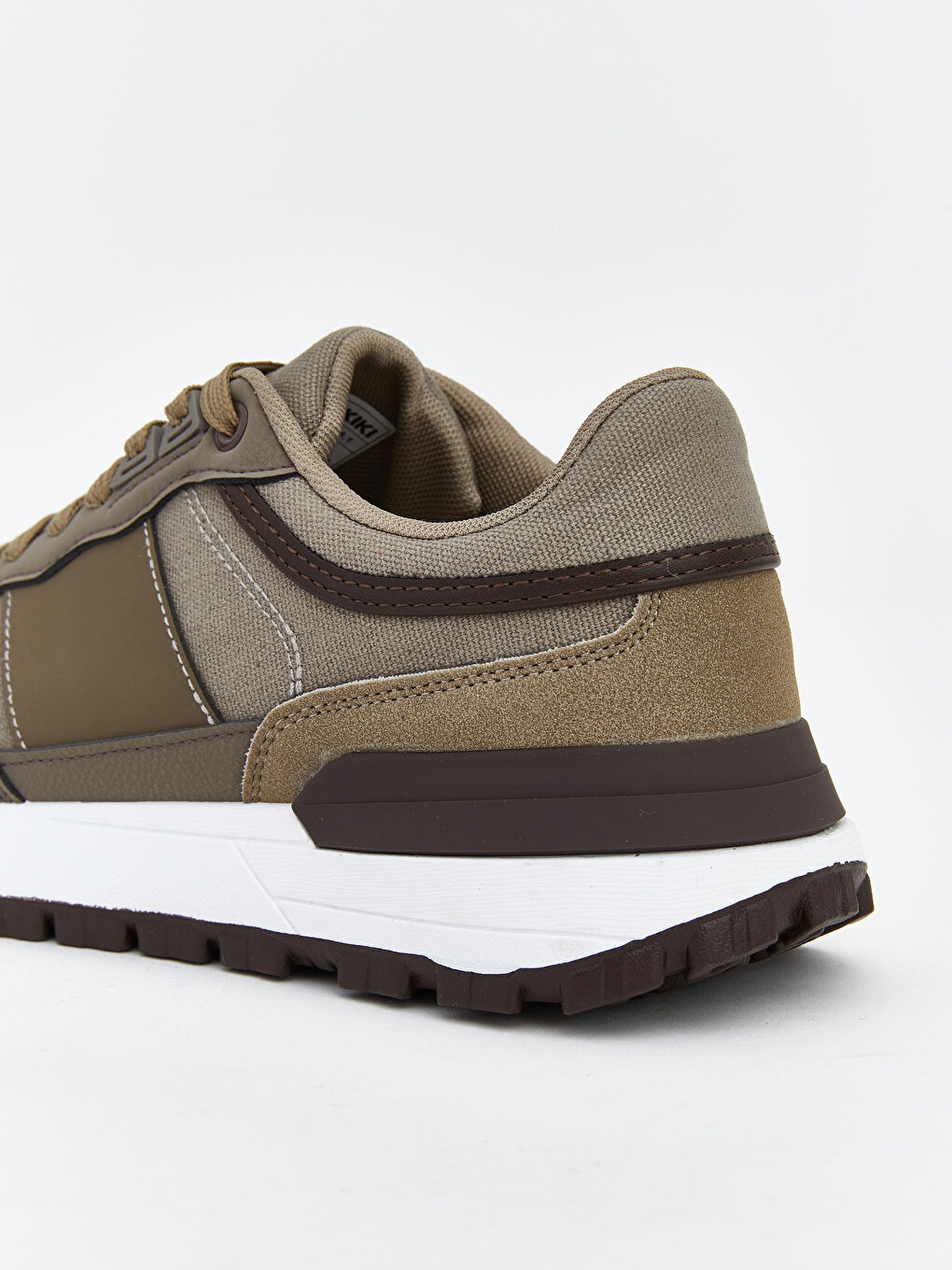 پێڵاوی وەرزشی بێجی پیاو-4