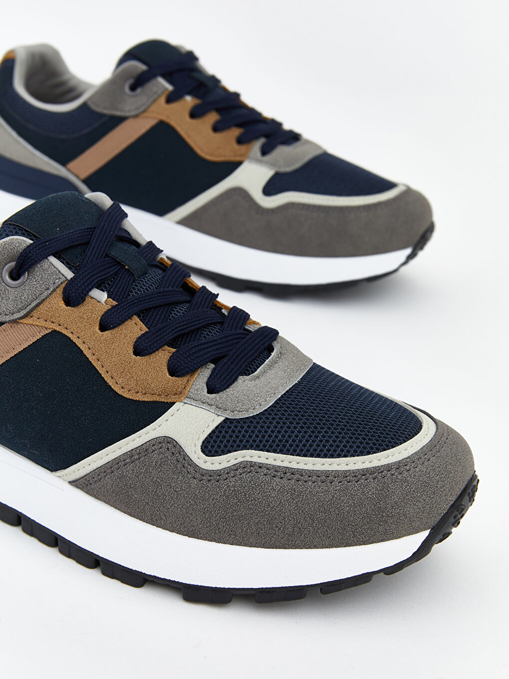 Lace-Up Men's Sneakers-2