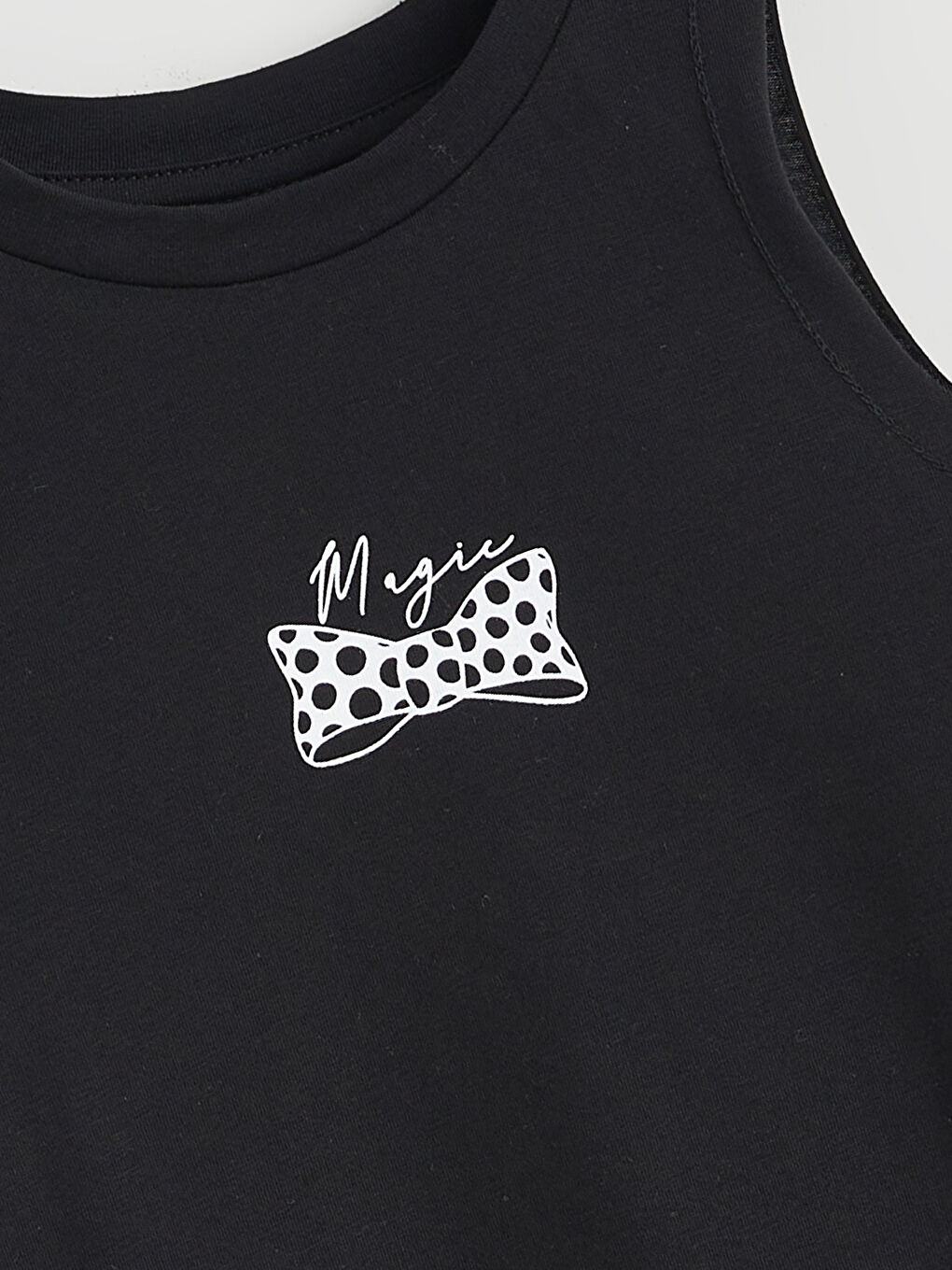 تيشيرت بدون أكمام مطبوع بياقة دائرية للبنات-1