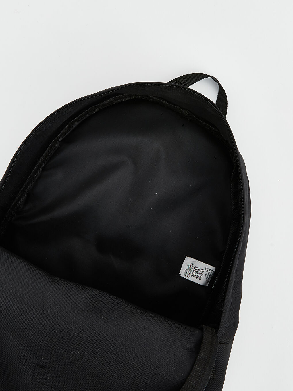 Siyah Fermuarlı Erkek Sırt Çantası-3