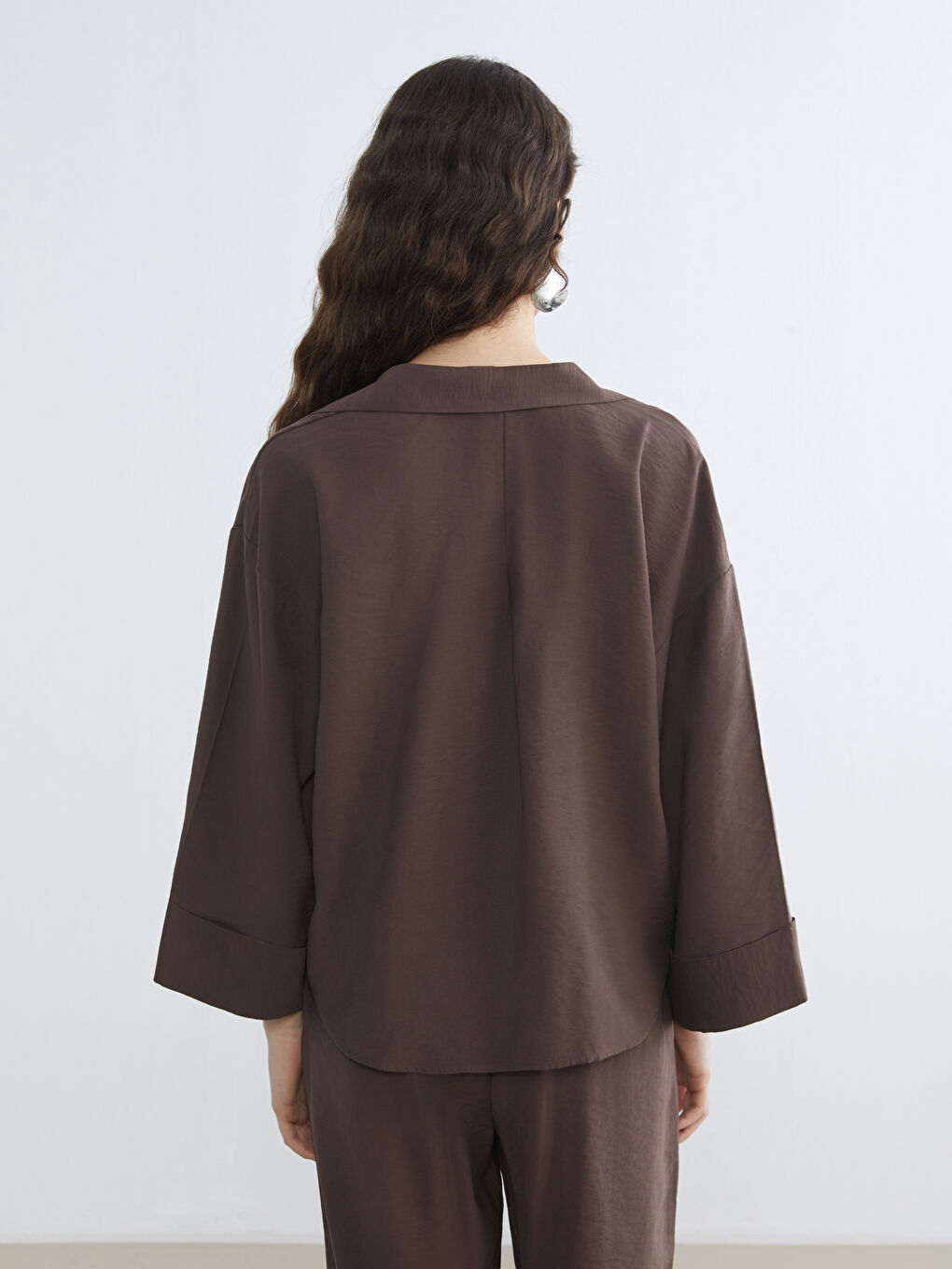 Kahverengi Oversize Kadın Gömlek-3