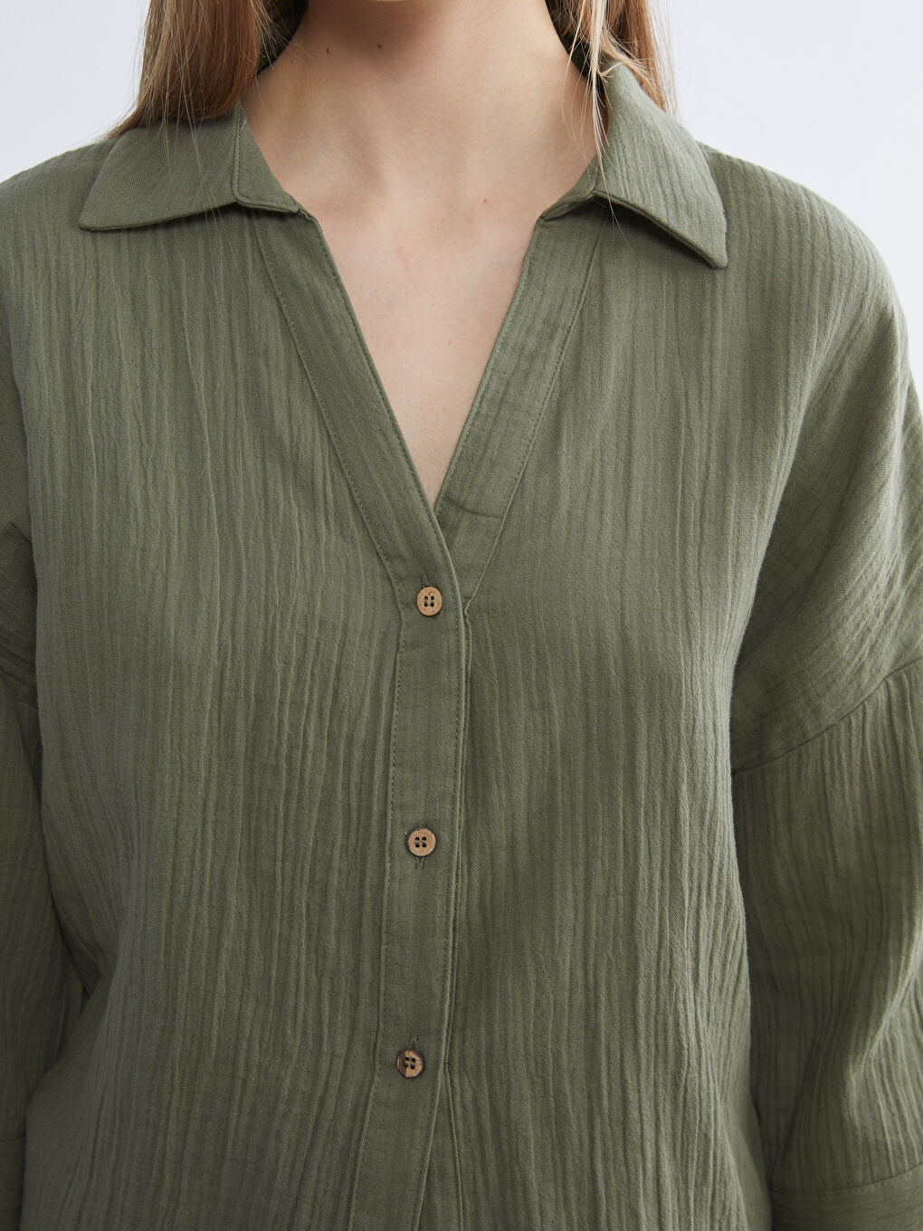 Haki Dokulu Oversize Kadın Gömlek-2