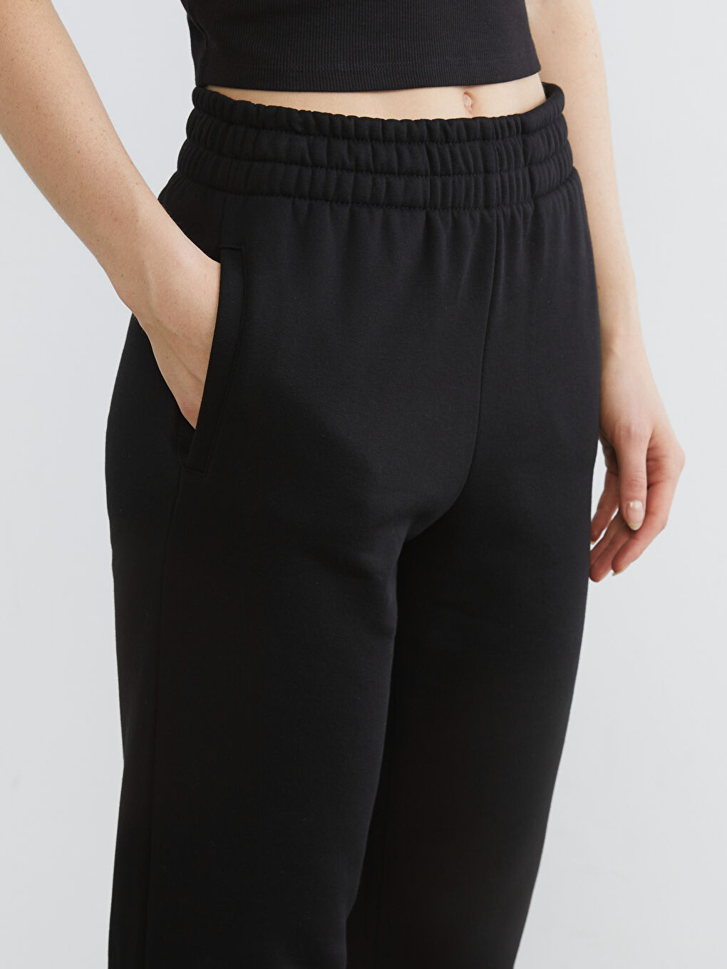 Siyah Beli Lastikli Kadın Jogger Eşofman Altı-2