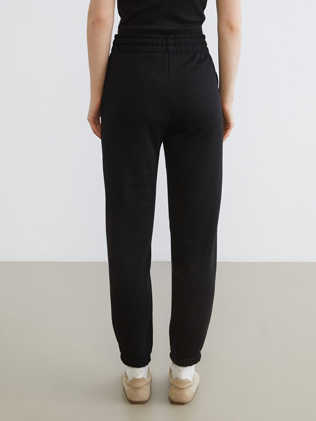 Siyah Beli Lastikli Kadın Jogger Eşofman Altı-3